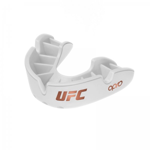 Chrni zub OPRO Bronze UFC - bl